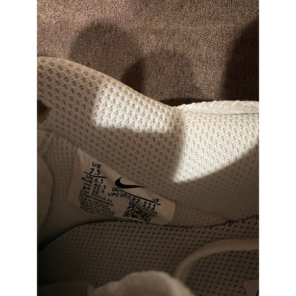 Nike Air Force 1 Mens size 7.5 White Low - Picture 9 of 9